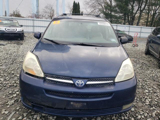 Photo 4 VIN: 5TDBA22C15S029777 - TOYOTA SIENNA XLE 