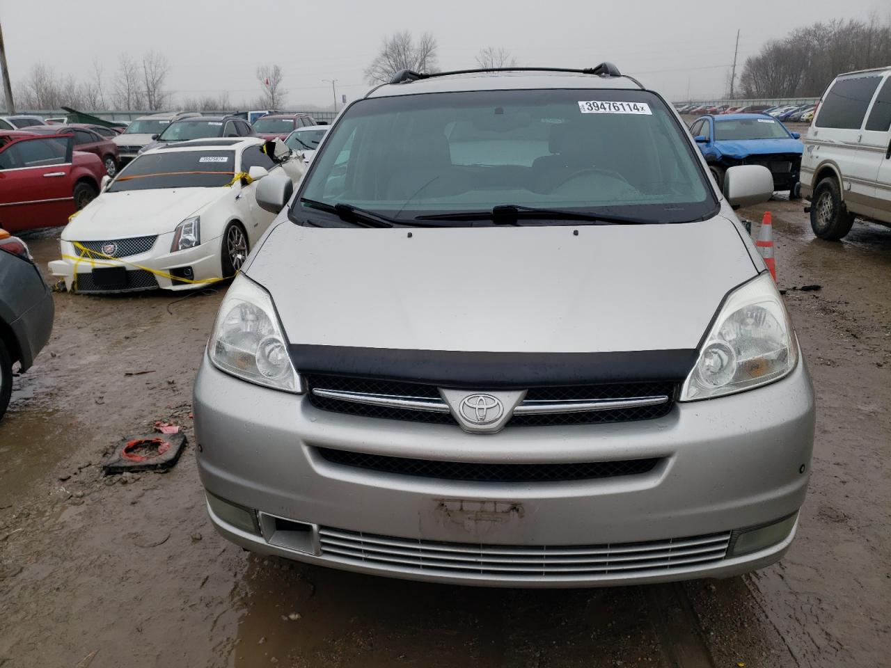 Photo 4 VIN: 5TDBA22C15S039287 - TOYOTA SIENNA 