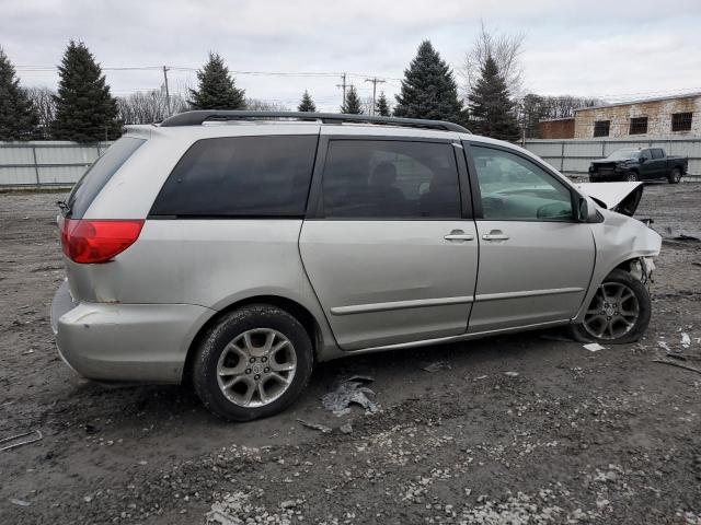 Photo 2 VIN: 5TDBA22C16S056768 - TOYOTA SIENNA XLE 