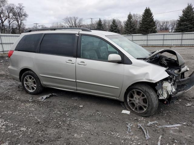 Photo 3 VIN: 5TDBA22C16S056768 - TOYOTA SIENNA XLE 