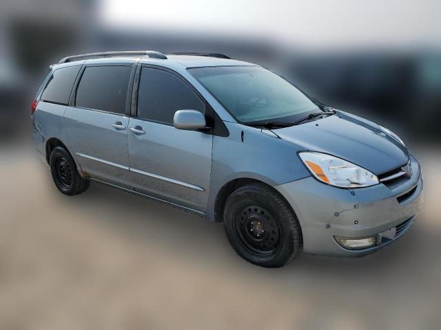 Photo 3 VIN: 5TDBA22C25S042473 - TOYOTA SIENNA XLE 