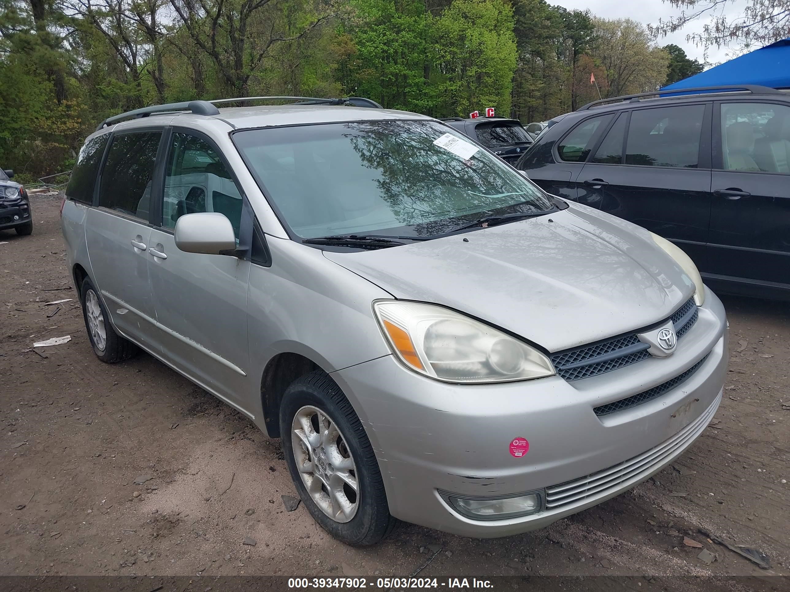 Photo 0 VIN: 5TDBA22C25S046393 - TOYOTA SIENNA 