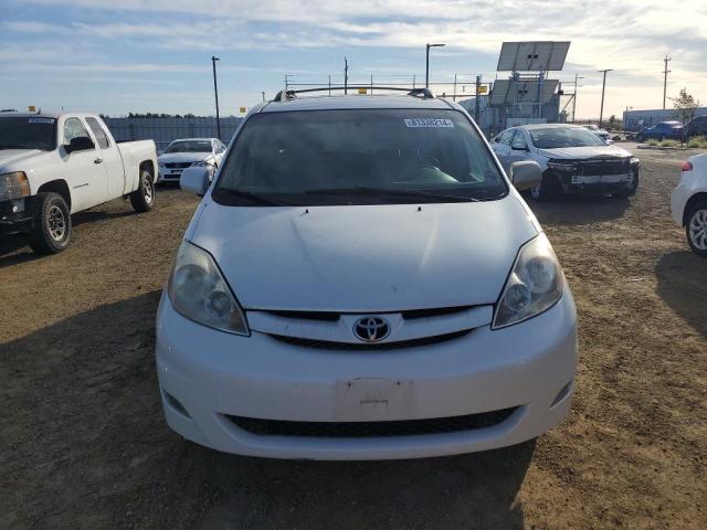 Photo 4 VIN: 5TDBA22C26S063518 - TOYOTA SIENNA XLE 