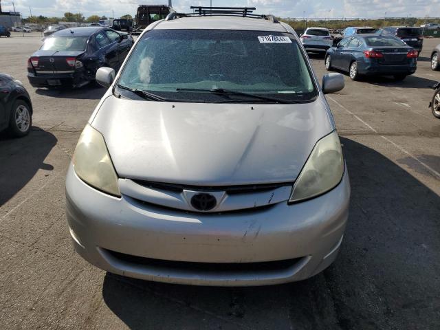 Photo 4 VIN: 5TDBA22C36S070607 - TOYOTA SIENNA XLE 