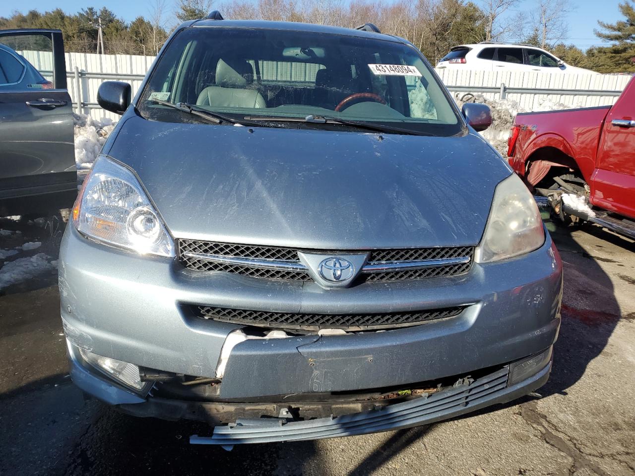 Photo 4 VIN: 5TDBA22C44S026855 - TOYOTA SIENNA 