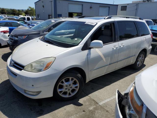 Photo 0 VIN: 5TDBA22C45S037260 - TOYOTA SIENNA XLE 