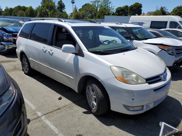 Photo 3 VIN: 5TDBA22C45S037260 - TOYOTA SIENNA XLE 