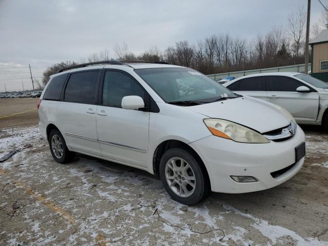 Photo 3 VIN: 5TDBA22C46S071877 - TOYOTA SIENNA XLE 