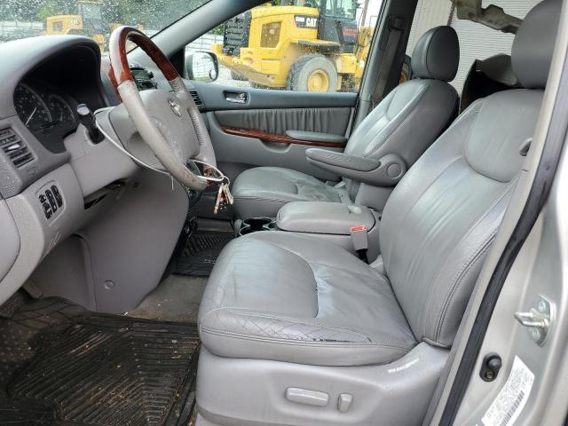 Photo 6 VIN: 5TDBA22C54S015783 - TOYOTA SIENNA XLE 