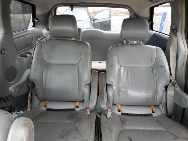 Photo 9 VIN: 5TDBA22C55S042791 - TOYOTA SIENNA XLE 