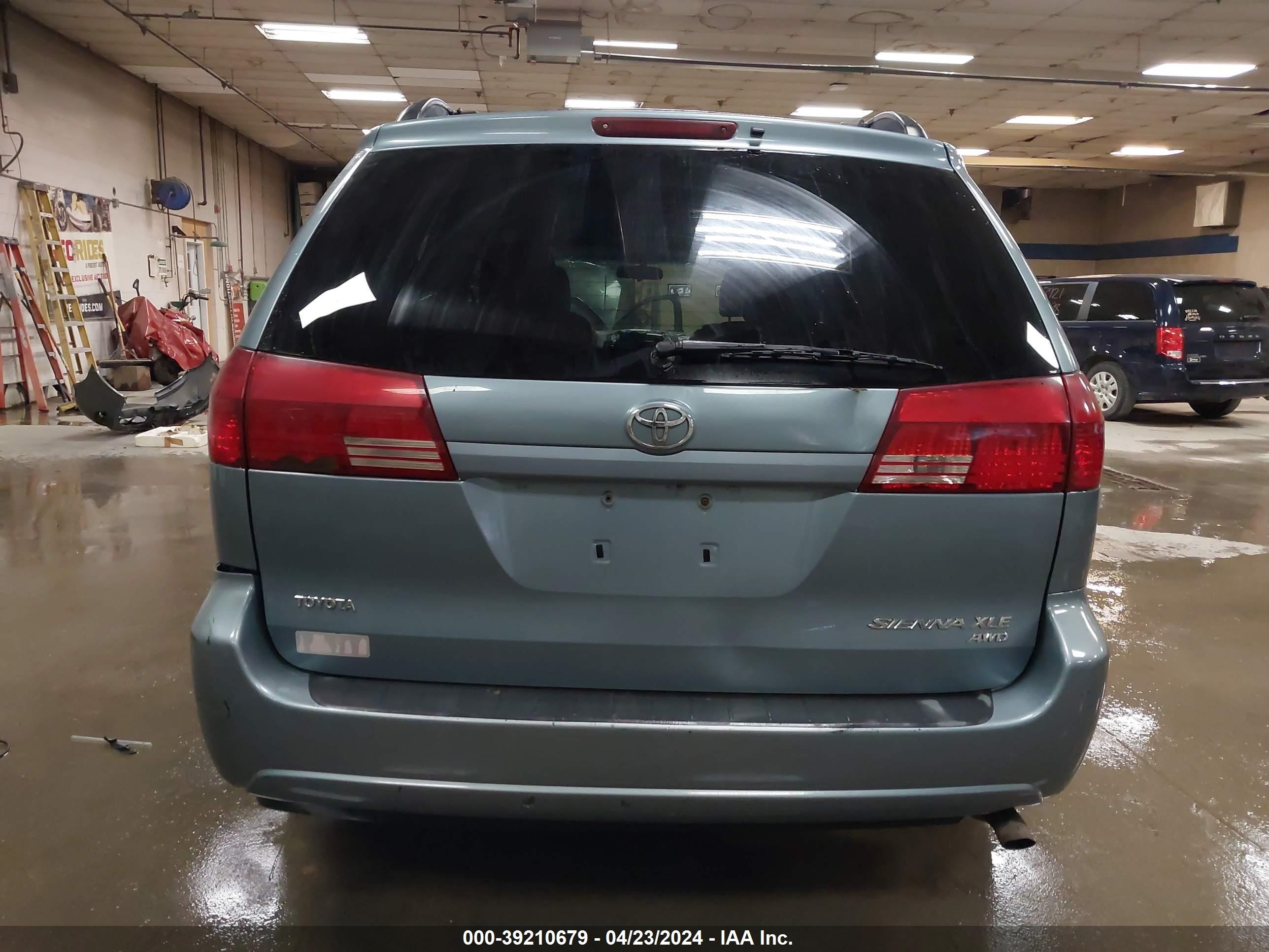 Photo 16 VIN: 5TDBA22C65S049667 - TOYOTA SIENNA 