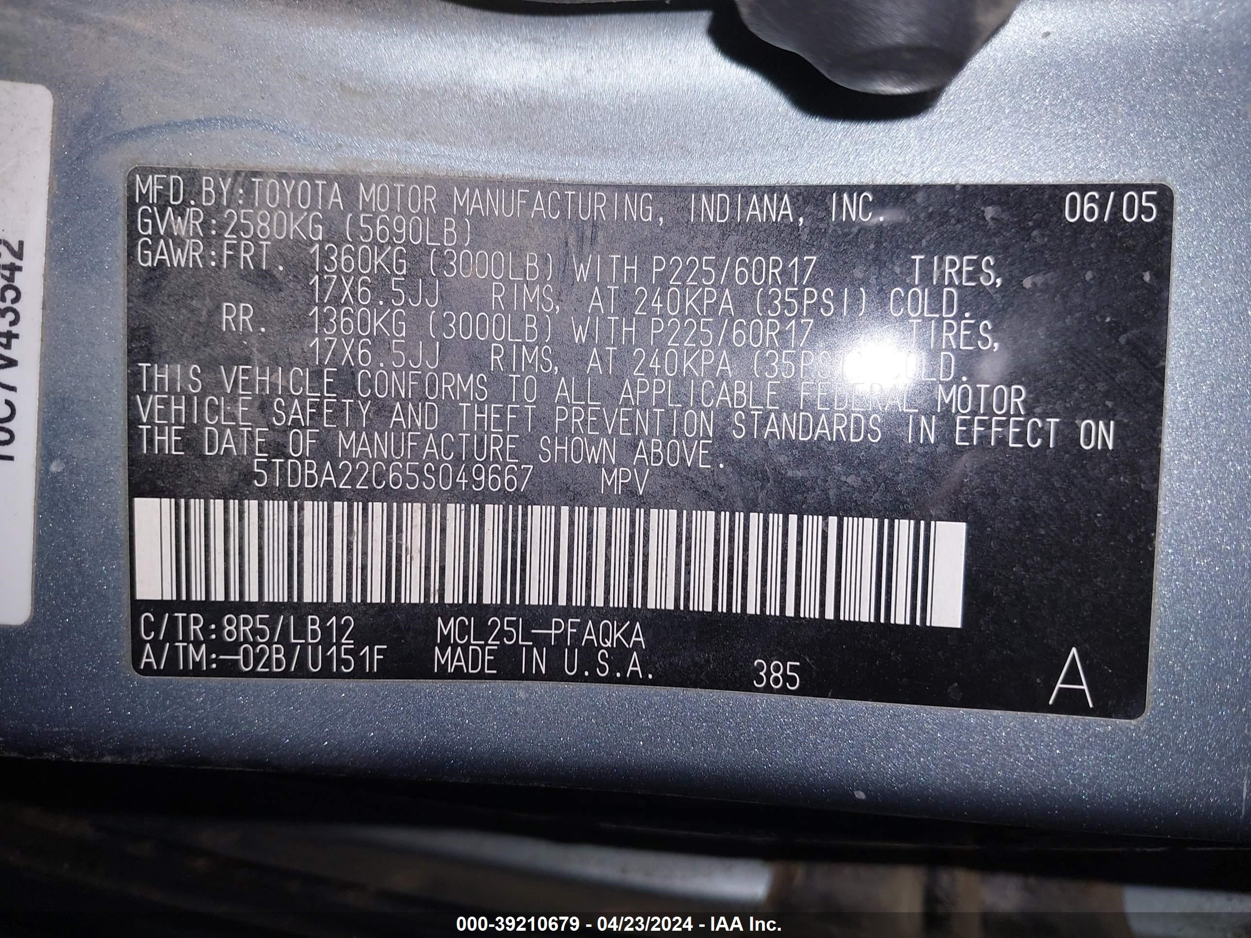 Photo 8 VIN: 5TDBA22C65S049667 - TOYOTA SIENNA 