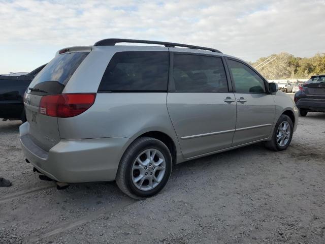 Photo 2 VIN: 5TDBA22C65S051774 - TOYOTA SIENNA XLE 