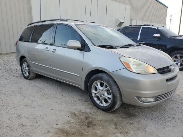 Photo 3 VIN: 5TDBA22C65S051774 - TOYOTA SIENNA XLE 