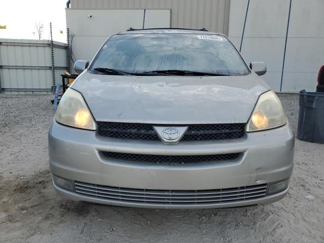 Photo 4 VIN: 5TDBA22C65S051774 - TOYOTA SIENNA XLE 