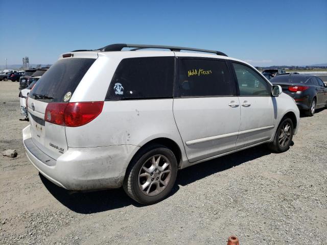 Photo 2 VIN: 5TDBA22C66S075770 - TOYOTA SIENNA XLE 