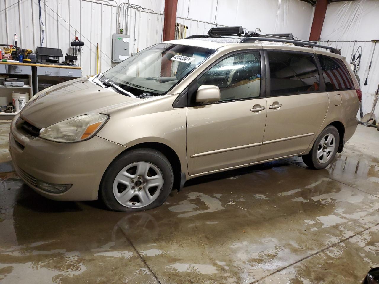 Photo 0 VIN: 5TDBA22C74S011198 - TOYOTA SIENNA 