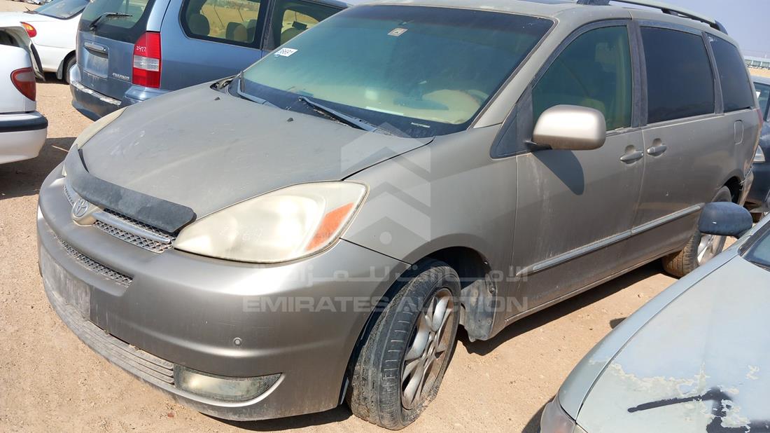 Photo 3 VIN: 5TDBA22C74S021228 - TOYOTA SIENNA 