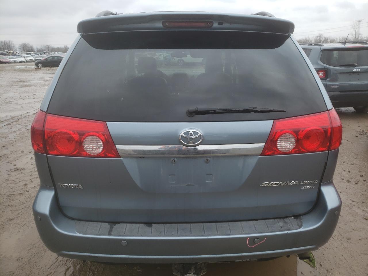 Photo 5 VIN: 5TDBA22C76S059772 - TOYOTA SIENNA 