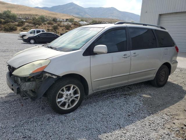 Photo 0 VIN: 5TDBA22C76S065975 - TOYOTA SIENNA XLE 