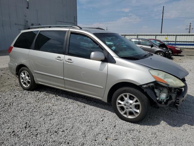 Photo 3 VIN: 5TDBA22C76S065975 - TOYOTA SIENNA XLE 