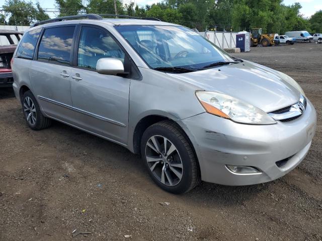 Photo 3 VIN: 5TDBA22C76S070870 - TOYOTA SIENNA XLE 