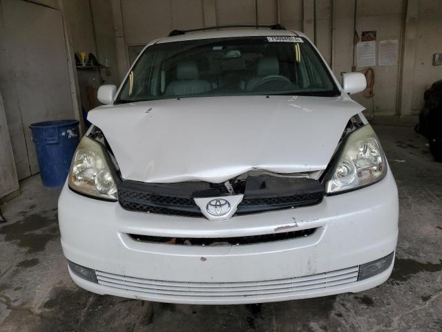 Photo 4 VIN: 5TDBA22C84S028608 - TOYOTA ALL MODELS 