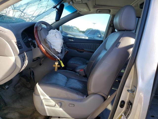 Photo 6 VIN: 5TDBA22C85S044471 - TOYOTA SIENNA XLE 