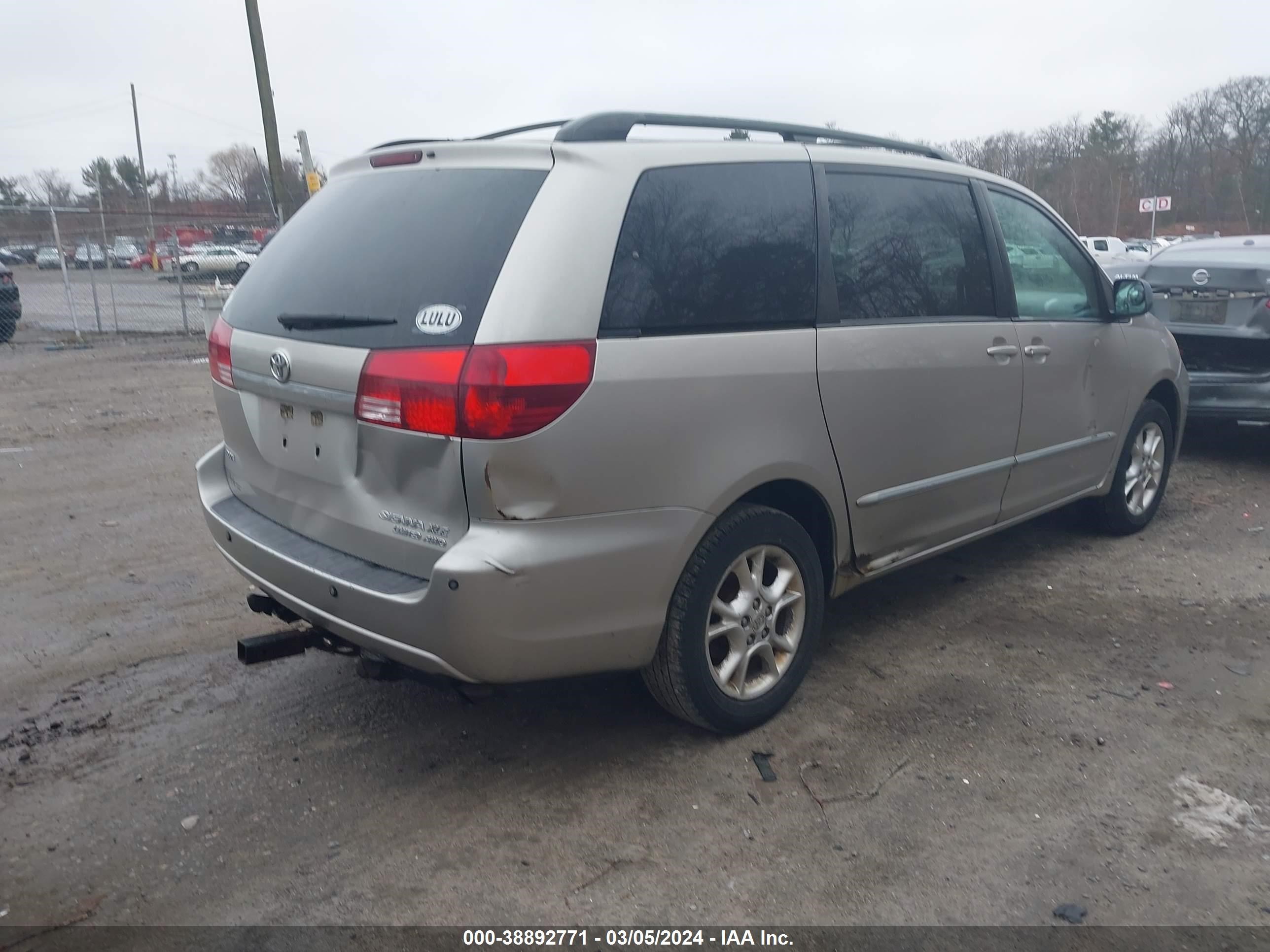 Photo 3 VIN: 5TDBA22C94S028259 - TOYOTA SIENNA 