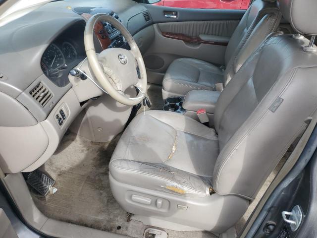 Photo 6 VIN: 5TDBA22C95S032698 - TOYOTA SIENNA XLE 