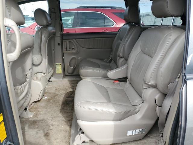 Photo 9 VIN: 5TDBA22C95S032698 - TOYOTA SIENNA XLE 