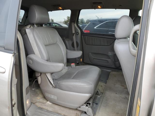 Photo 10 VIN: 5TDBA22C96S055271 - TOYOTA SIENNA XLE 