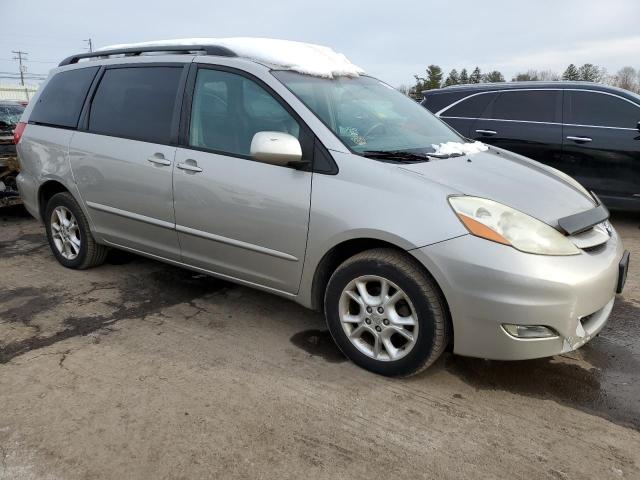 Photo 3 VIN: 5TDBA22C96S055271 - TOYOTA SIENNA XLE 