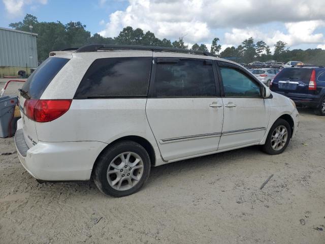 Photo 2 VIN: 5TDBA22C96S060504 - TOYOTA SIENNA XLE 