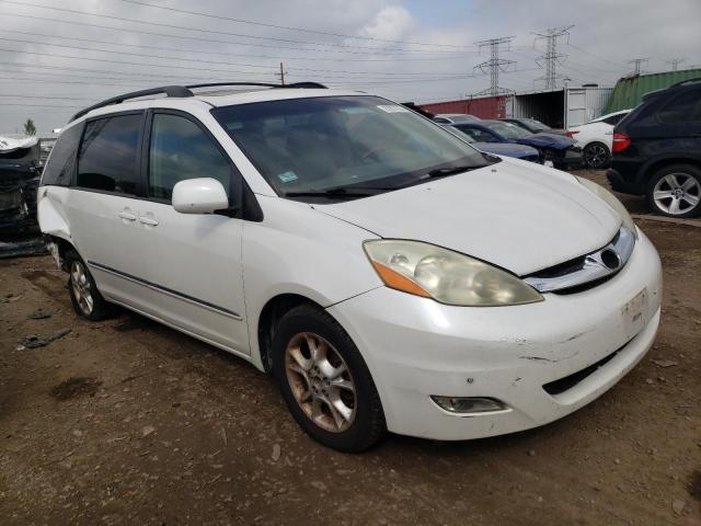 Photo 3 VIN: 5TDBA22CX6S070751 - TOYOTA SIENNA XLE 