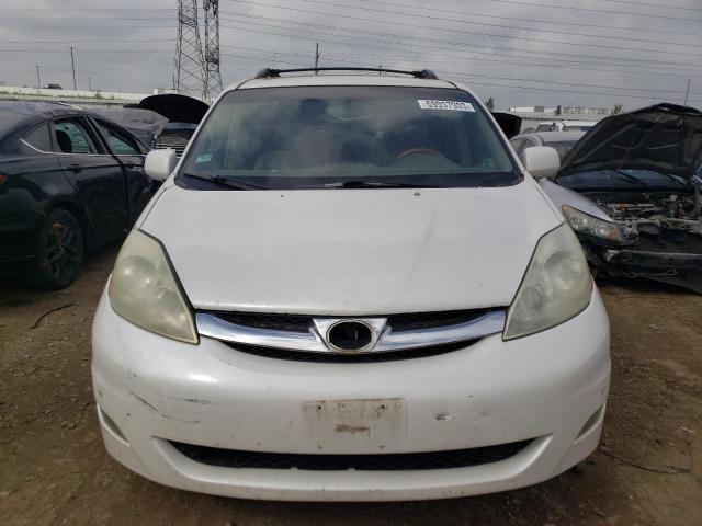 Photo 4 VIN: 5TDBA22CX6S070751 - TOYOTA SIENNA XLE 