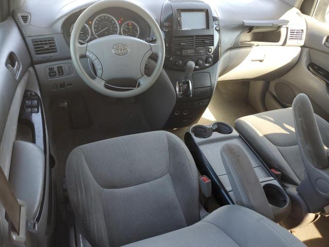 Photo 7 VIN: 5TDBA23C04S018301 - TOYOTA SIENNA LE 