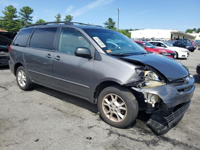 Photo 3 VIN: 5TDBA23C15S033469 - TOYOTA SIENNA LE 