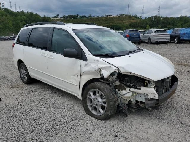 Photo 3 VIN: 5TDBA23C35S040021 - TOYOTA SIENNA LE 