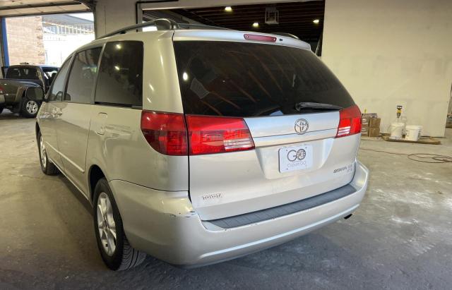 Photo 2 VIN: 5TDBA23C54S015118 - TOYOTA SIENNA LE 