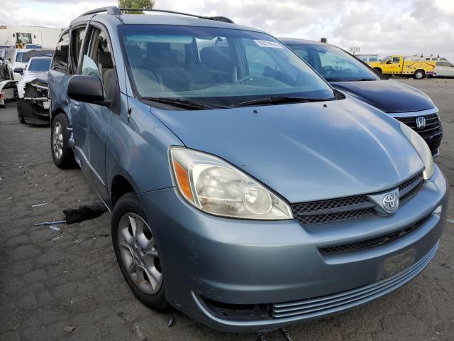 Photo 3 VIN: 5TDBA23C54S024336 - TOYOTA SIENNA LE 