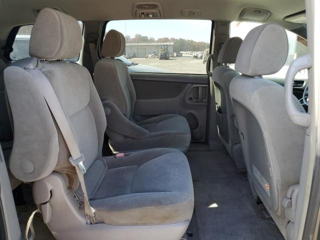 Photo 10 VIN: 5TDBA23C55S049674 - TOYOTA SIENNA LE 