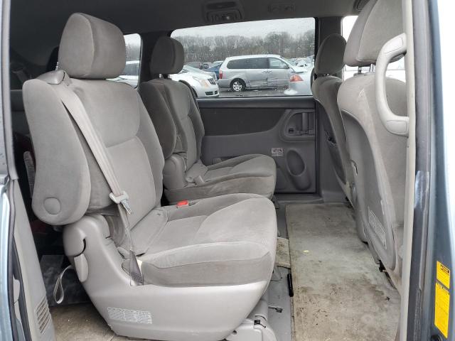 Photo 10 VIN: 5TDBA23C55S052753 - TOYOTA SIENNA LE 