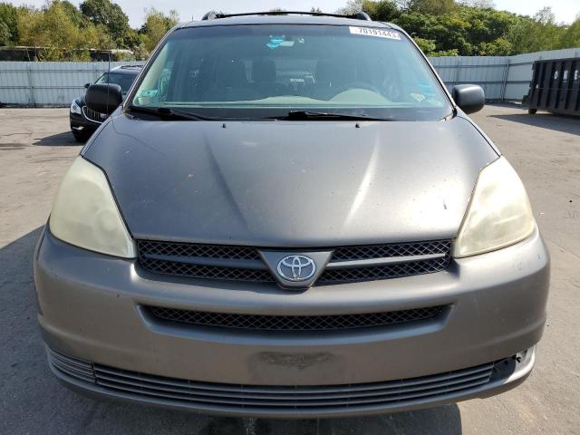 Photo 4 VIN: 5TDBA23C65S032334 - TOYOTA SIENNA LE 