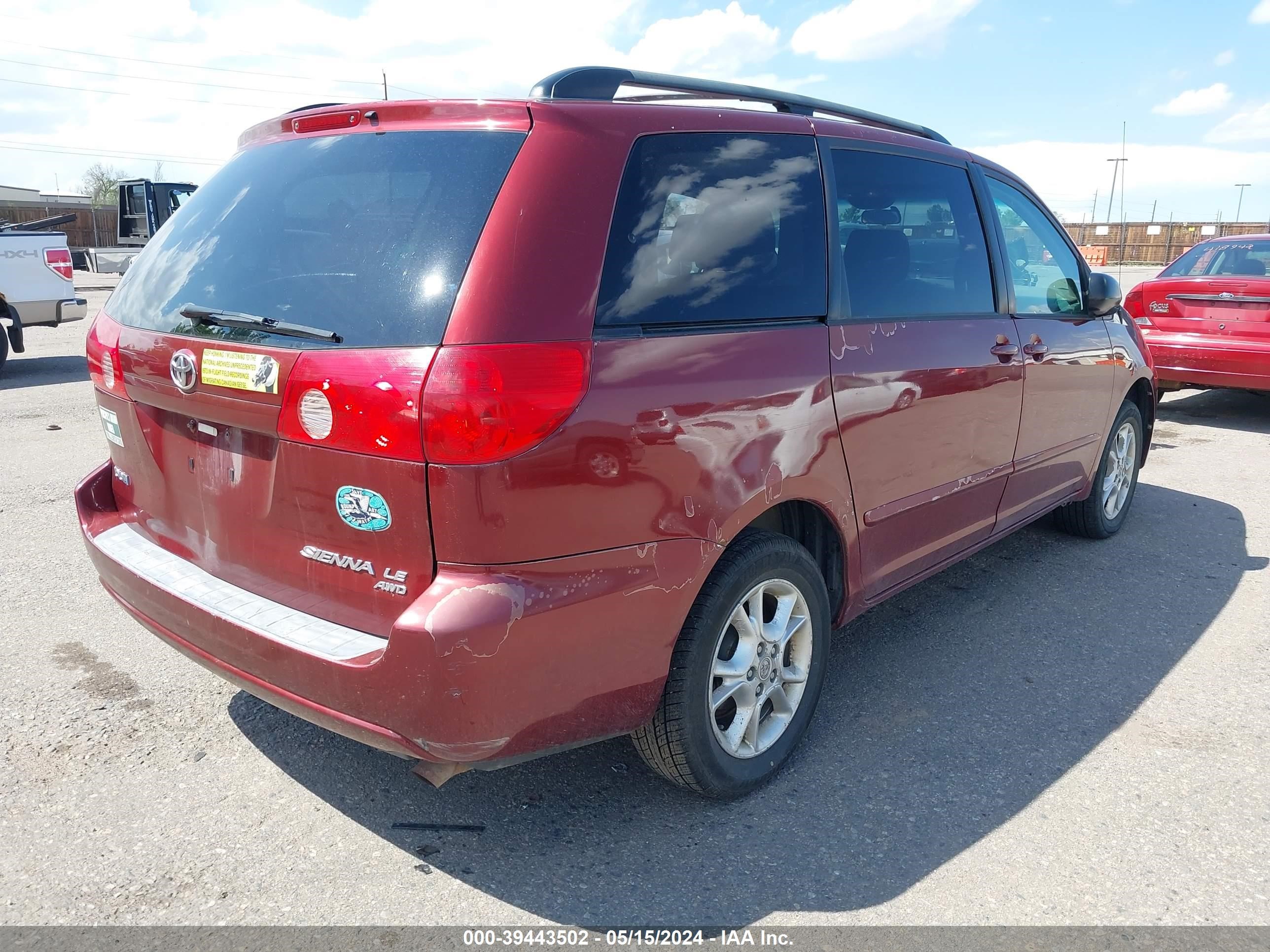 Photo 3 VIN: 5TDBA23C66S061589 - TOYOTA SIENNA 