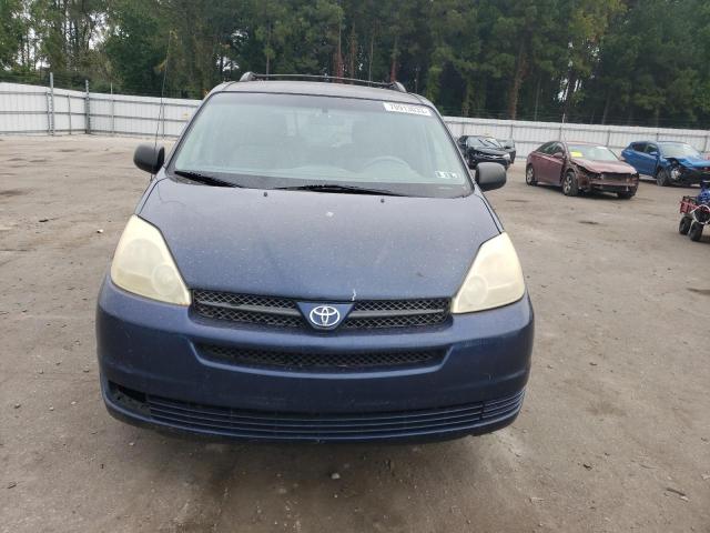 Photo 4 VIN: 5TDBA23C75S038305 - TOYOTA SIENNA LE 