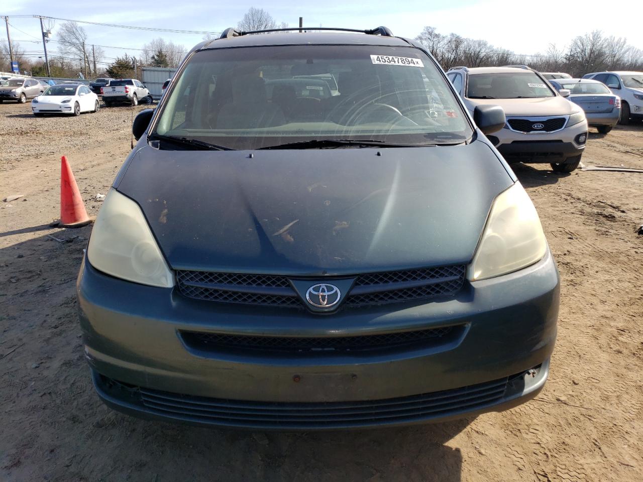 Photo 4 VIN: 5TDBA23C84S010530 - TOYOTA SIENNA 