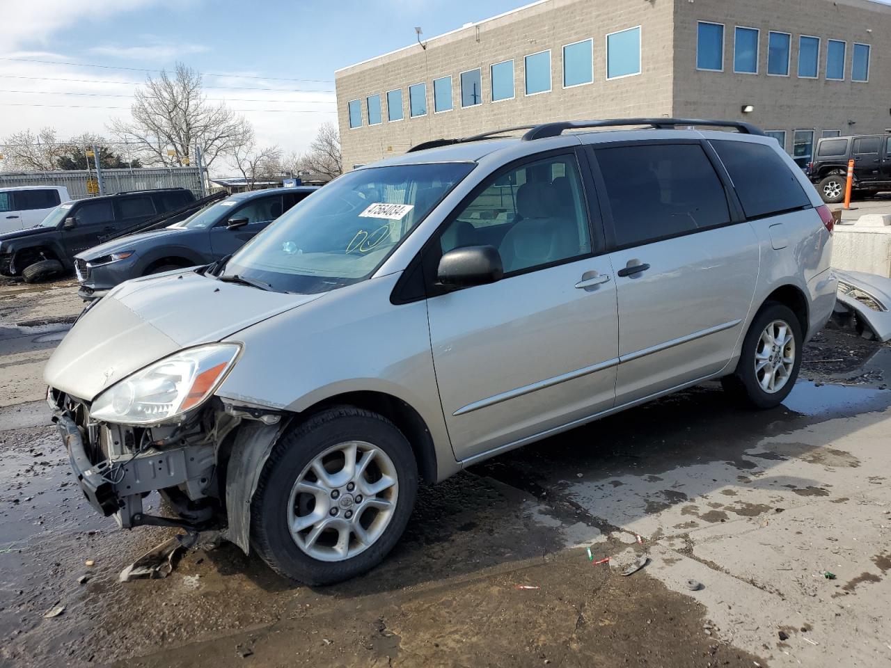 Photo 0 VIN: 5TDBA23C94S004817 - TOYOTA SIENNA 