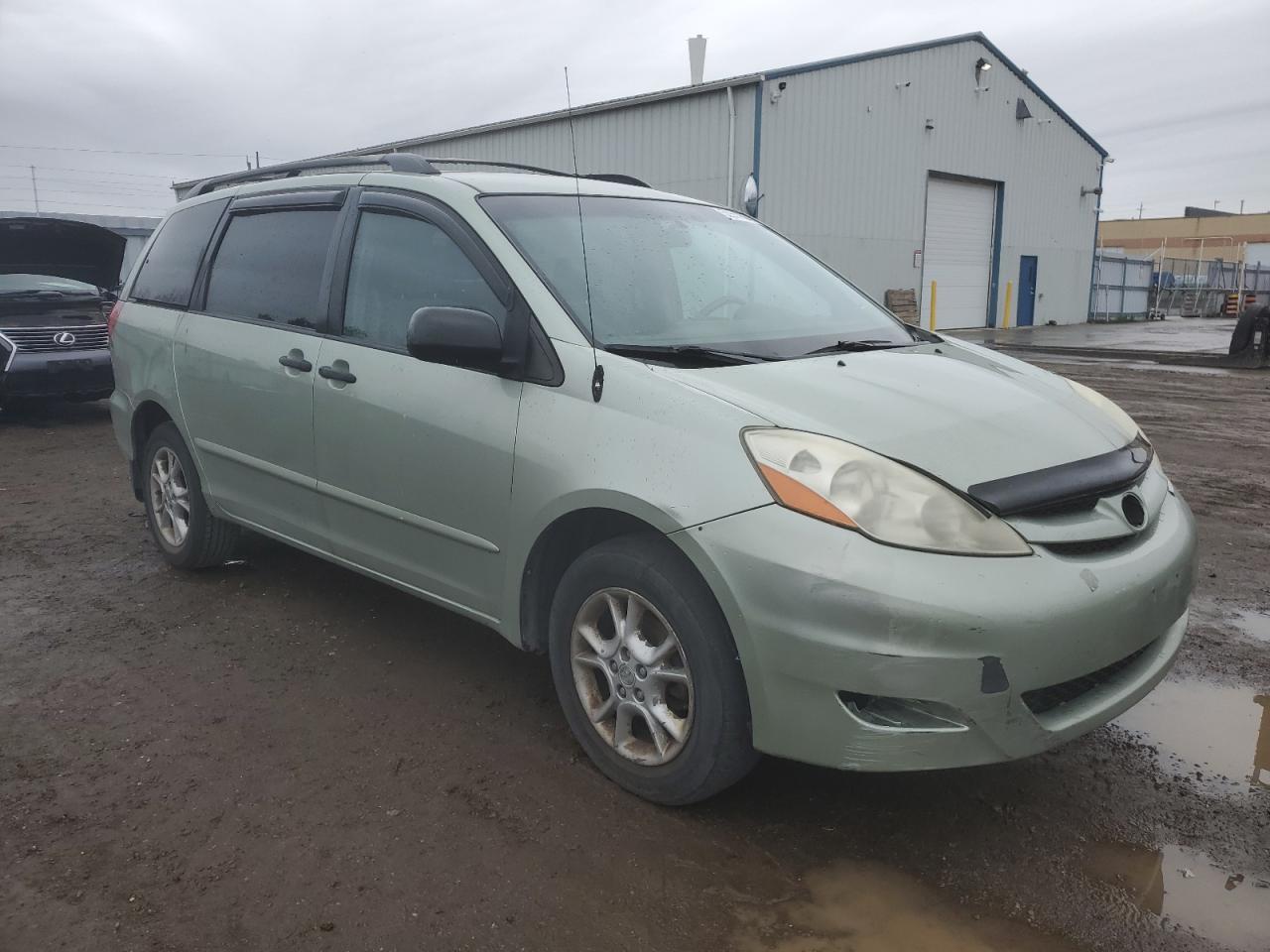 Photo 3 VIN: 5TDBA29C36S054574 - TOYOTA SIENNA 