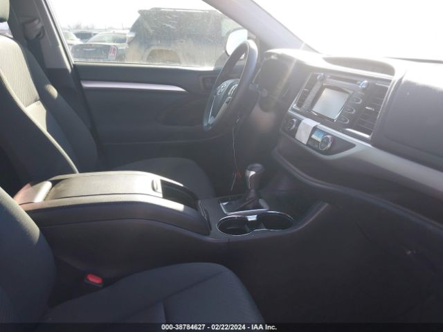 Photo 4 VIN: 5TDBGRFH8KS069718 - TOYOTA HIGHLANDER HYBRID 